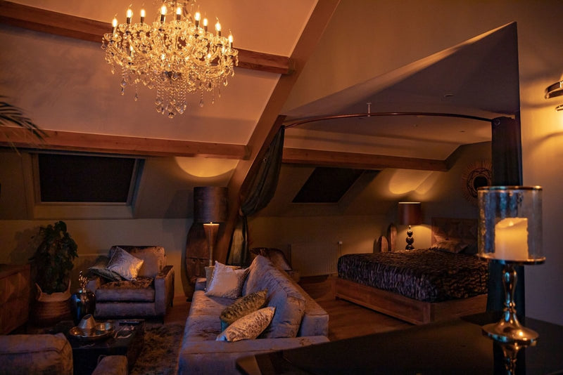 OSPA - SUITE EXOCHIC - Love’nSpa - weekend en amoureux, love rooms avec spa ou jacuzzi privatif