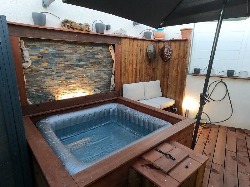 PARADIS POUR DEUX - L’amour de l’eau - Love’nSpa - weekend en amoureux, love rooms avec spa ou jacuzzi privatif4 de PARADIS POUR DEUX - L’amour de l’eau
