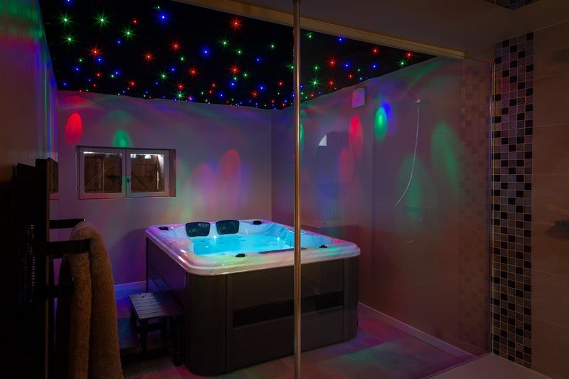 Pour Toi et Moi - Love’nSpa - weekend en amoureux, love rooms avec spa ou jacuzzi privatif3 de Pour Toi et Moi
