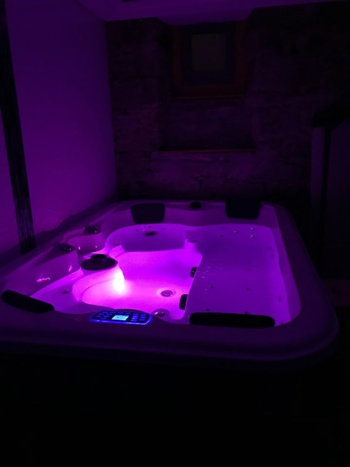 Résidence du Pelican - Loving Room - Love’nSpa - weekend en amoureux, love rooms avec spa ou jacuzzi privatif4 de Résidence du Pelican - Loving Room
