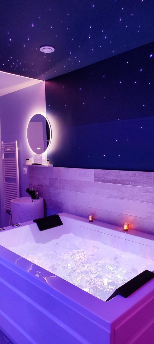 Rêves de Cocon - Cocon Boréal - Love’nSpa - weekend en amoureux, love rooms avec spa ou jacuzzi privatif11 de Rêves de Cocon - Cocon Boréal
