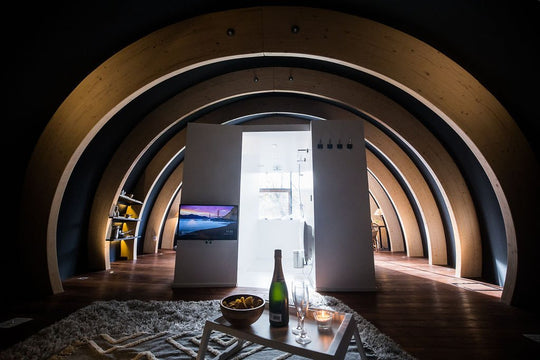 Room8 - Love’nSpa - weekend en amoureux, love rooms avec spa ou jacuzzi privatif