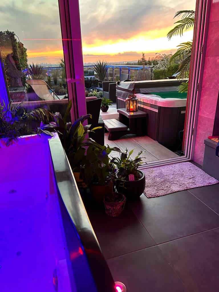 Spa de la Lune - Love’nSpa - weekend en amoureux, love rooms avec spa ou jacuzzi privatif7 de Spa de la Lune
