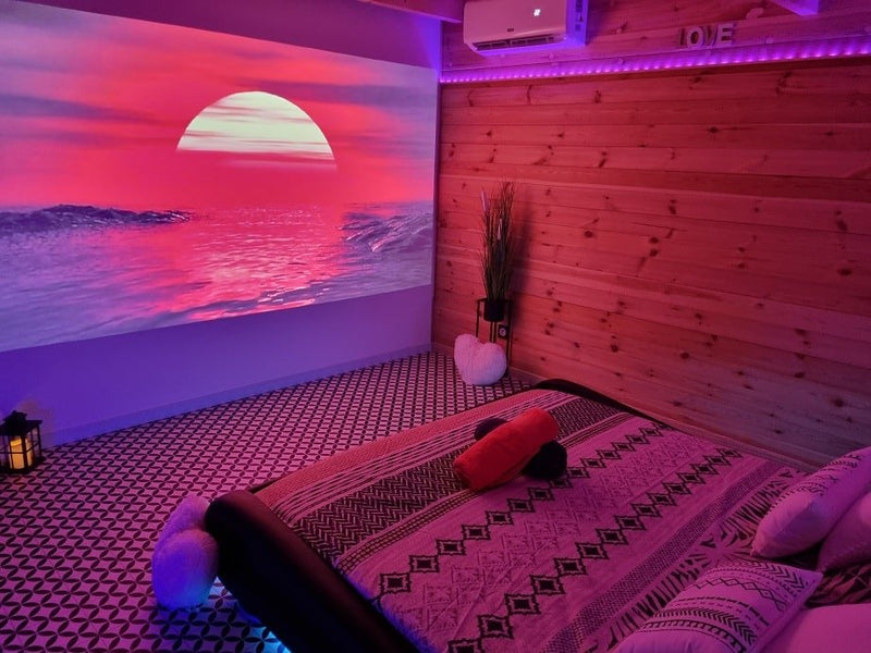 Suite Entre Parentheses - Love’nSpa - weekend en amoureux, love rooms avec spa ou jacuzzi privatif3 de Suite Entre Parentheses
