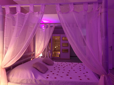 L'INSTANT ROMANTIQUE - Suite Vegas - Love’nSpa - weekend en amoureux, love rooms avec spa ou jacuzzi privatif