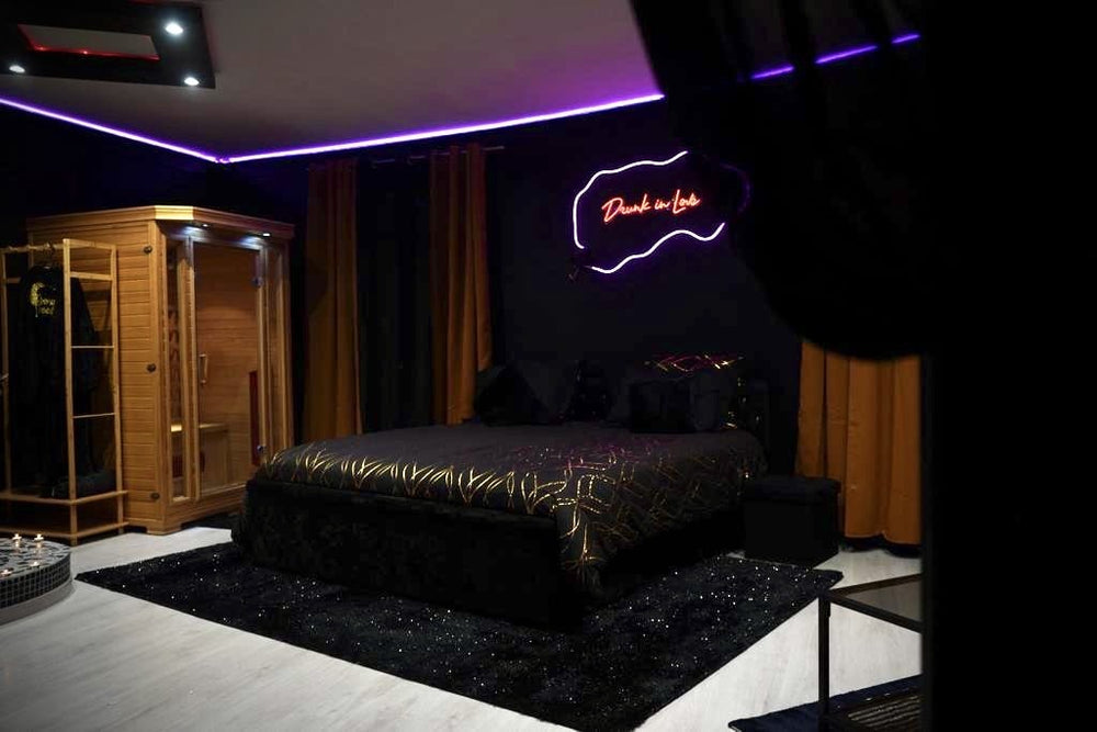 Sunny Room - Love’nSpa - weekend en amoureux, love rooms avec spa ou jacuzzi privatif4 de LOVEROOM BY SUNNYROOM
