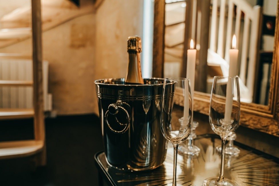 The Playroom - Love’nSpa - weekend en amoureux, love rooms avec spa ou jacuzzi privatif6 de The Playroom
