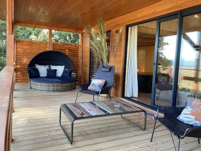 Trésors de Campagne -Cabane de prestige "A perte de vue" - Love’nSpa - weekend en amoureux, love rooms avec spa ou jacuzzi privatif4 de Trésors de Campagne -Cabane de prestige A perte de vue
